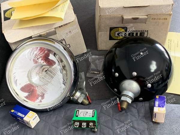 Oscars Cibié - SIMCA 900 / Simc'4 / 1000 / 1005 / 1006 / 1118 /Abarth 1150 - 14508 A- 1