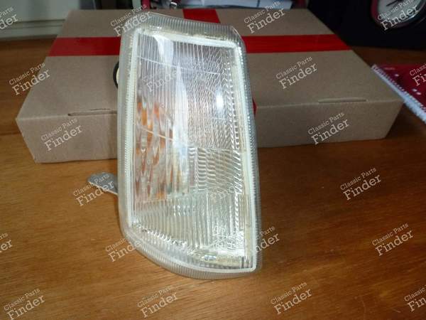 Right blinker light Diffusing lens white - PEUGEOT 205 - (OEM: 630317)- 0