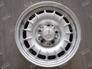 FELGE MERCEDES W107 / W116 / W123 / W126 - MERCEDES BENZ SLC (C107)