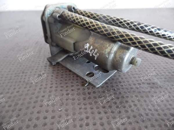 WINDSHIELD WASHER PUMP 823955651 PORSCHE 944 & 924 - PORSCHE 924 - 823 955 651- 2