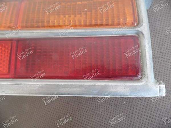 REAR LEFT LIGHT BMW 1800 / 2000 "NEUE KLASSE - BMW 1500 / 1600 / 1800 / 2000 (Neue Klasse) - 63218754115- 4
