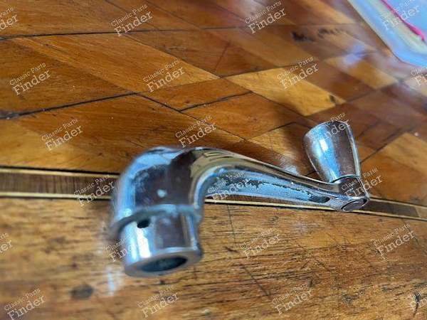 Chrome-plated window crank - MERCEDES BENZ 170 (W136) - A121367680002- 2