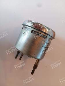 On-board dashboard clock - MERCEDES BENZ /8 (W114 / W115) - 311- thumb-3