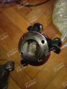 Fiat 125P new, unused original exhaust pipe, and few original spare parts in good condition - FIAT 125 - thumb-6