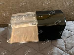 Cabochon de feu de recul et de plaque - RENAULT 5 / 7 (R5 / Siete) - 40300- thumb-1