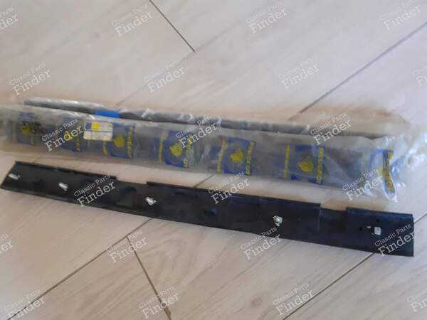 Rubber Bumper Protector - Station Wagon Version - PEUGEOT 304 - 7451.41- 2