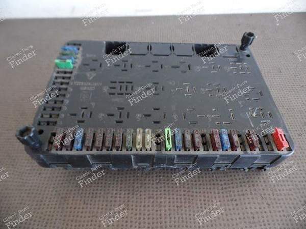 FUSE CARRIER AND RELAY PLATINUM - Phase 2 - PORSCHE 944 - 94461011000- 0