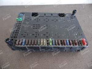 FUSE CARRIER AND RELAY PLATINUM - Phase 2 - PORSCHE 944