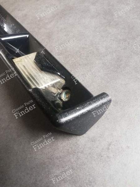 Handle / Tailgate light for station wagon - RENAULT 18 (R18) - 40410- 9