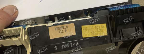 Instrument cluster - 16V version - VOLKSWAGEN (VW) Golf II / Jetta - 5