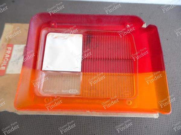 CABOCHON FEU ARRIERE GAUCHE - AUSTIN Metro - BAU2039 / E309L- 6