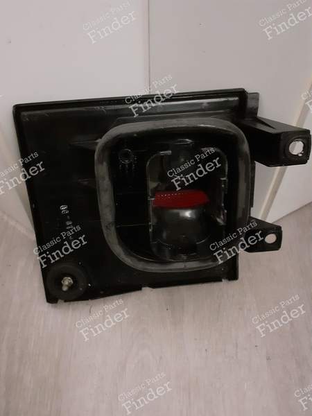 Right-side rear trunk light - Phase 1 - RENAULT 21 (R21) - 21400- 1