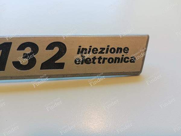 Emblème de coffre - FIAT 132 / Argenta - 4