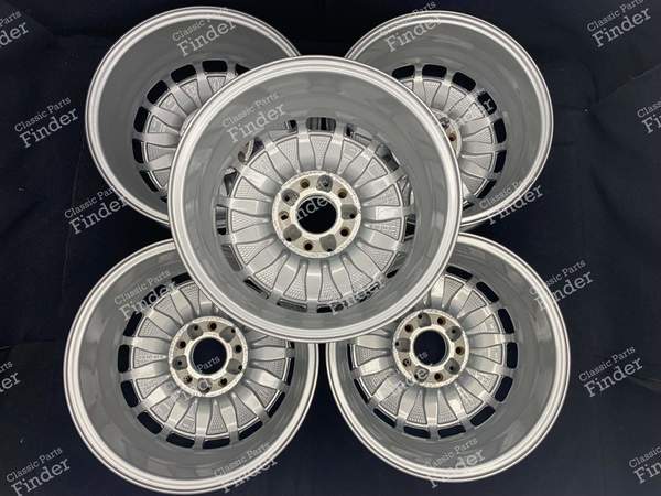 Alloy Wheels 'Gullideckel' 2014001502; 6.5Jx15 ET49 - MERCEDES BENZ 190 (W201) - 6