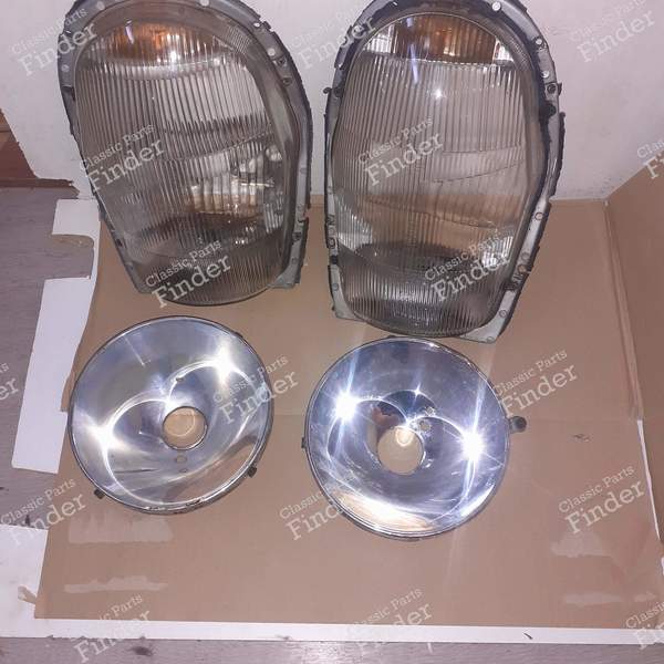 Mercedes headlight lenses - MERCEDES BENZ W108 / W109 - 1305630022- 2