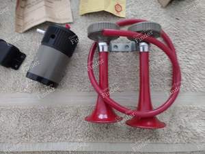 Fiamm Series 2000 Electropneumatic Horns (DGM 5857 KA) w/ Box & Compressor - FERRARI 308 / 208 / 328 - thumb-2