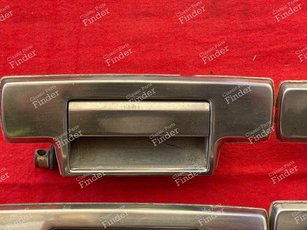 Four stainless steel exterior door handles, 1975 model - CITROËN DS / ID - 4