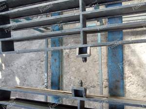 Calenders - PEUGEOT 504 - thumb-6