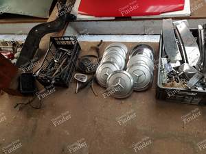 Lot de pièces - W110 - W111/112 - W108/109 - MERCEDES BENZ W108 / W109 - thumb-4
