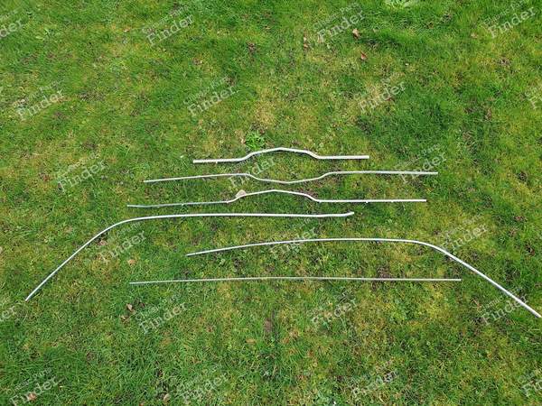 Accastillage latéral et de calandre - FORD Taunus TC1 / Cortina MK III 