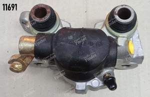 Right rear caliper - RENAULT 19 (R19) - 11691- thumb-2