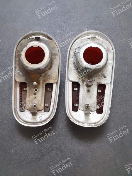 2 Rücklicht - RENAULT Dauphine / Ondine - 3685- 1