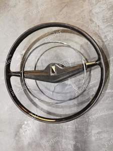 Steering wheel for sedan, convertible or coupé - PEUGEOT 404