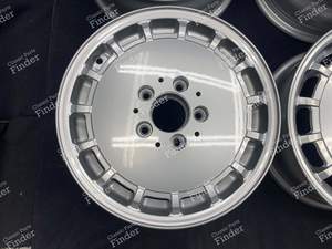 Alloy Wheels 'Gullideckel' 2014001502; 6.5Jx15 ET49 - MERCEDES BENZ 190 (W201) - thumb-3