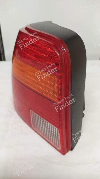 Feu arrière gauche complet avec porte-ampoules - VOLKSWAGEN (VW) Golf IV / Bora / Jetta - OEM: VW 1J6945- 1