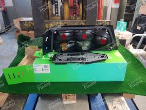 Feu arrière droit - Phase 1 - PEUGEOT 405 / Pars / Khazar - 082069- thumb-1