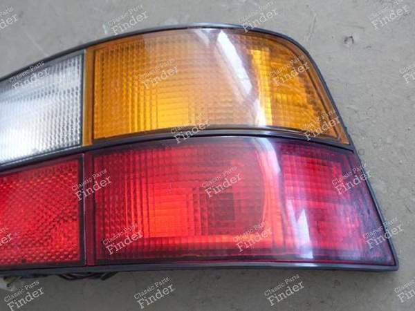 RIGHT TAIL LIGHT 477945216 PORSCHE 944 & 924 - PORSCHE 944 - 477.945.216- 3