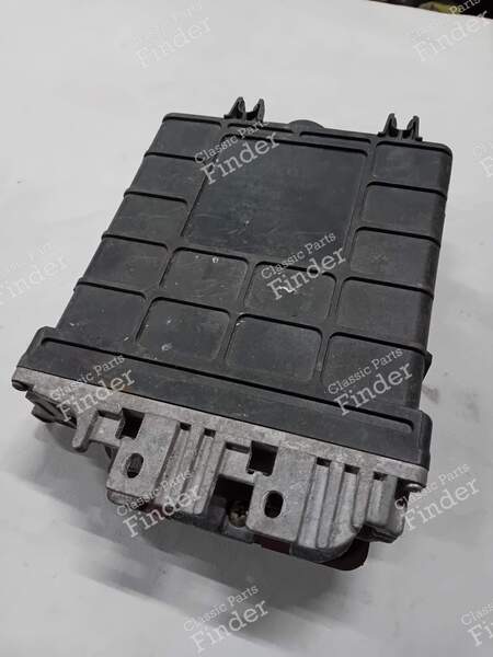 Calculateur version GTI - VOLKSWAGEN (VW) Golf III / Vento / Jetta - 037906024B- 0