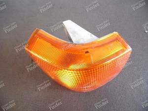 RIGHT FRONT TURN SIGNAL - LAND ROVER Range Rover - Valeo 88203208 Range Rover AMR2690- thumb-3