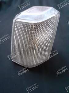 Left Front Turn Signal - Phase 1 for RENAULT 25 (R25)
