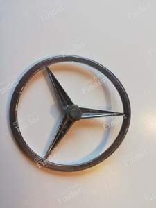 Trunk emblem - MERCEDES BENZ SLC (C107) - A1077580158- thumb-4