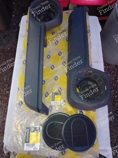 Tray holders / speaker grilles - RENAULT 19 (R19) - 7700805766 / 7700787188- 1