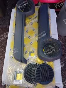 Tray holders / speaker grilles - RENAULT 19 (R19) - 7700805766 / 7700787188- thumb-1