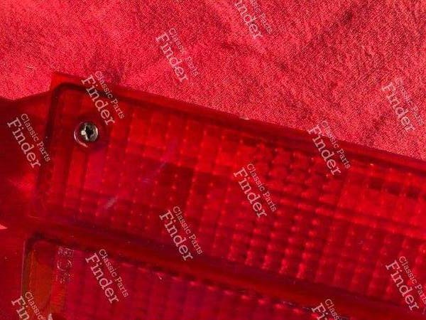 Zwei originale rote SEIMA-Rückseiten-Cabochons - CITROËN SM - 7