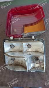 Lot de deux feux arrières - PEUGEOT 205 - 2208 G / 25.21- thumb-2