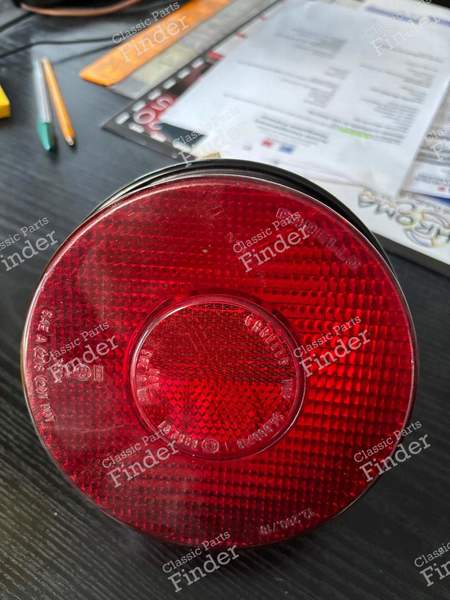 Feu arriere rouge droite et gauche - FERRARI 365 GT4 BB / 512 BB/BBi - 12.280.718- 1