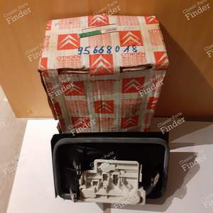 Sekundäres Rücklicht rechts - CITROËN Xantia - 95668018- thumb-1