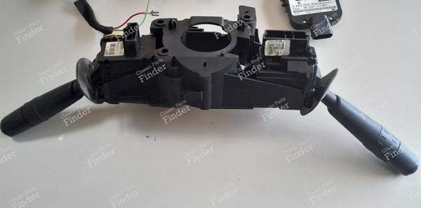 Commodos + steering angle sensor - Phase 1 - PEUGEOT 607 - 61557024 (?)- 0