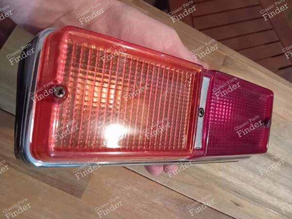 Feu arrière gauche - FIAT 128 - 25.5210- 8