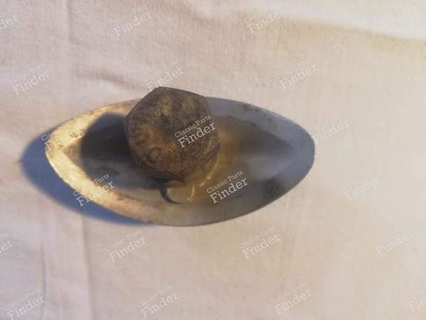 Connecting piece on the bumper - OPEL 2,0 Liter / 6 - 3