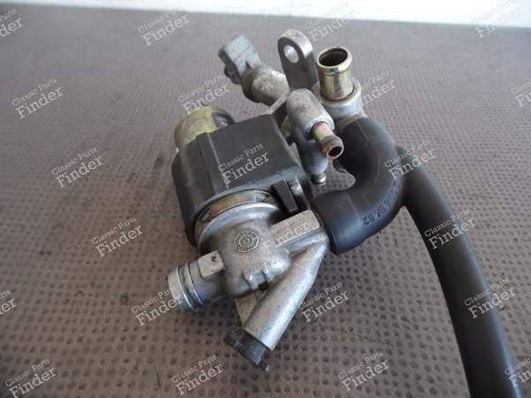IDLE VALVE 0280140503 + COLD START INJECTOR 0280170429 MERCEDES 190 2,3 16V - MERCEDES BENZ 190 (W201) - 0280140503 + 0280170429- 9