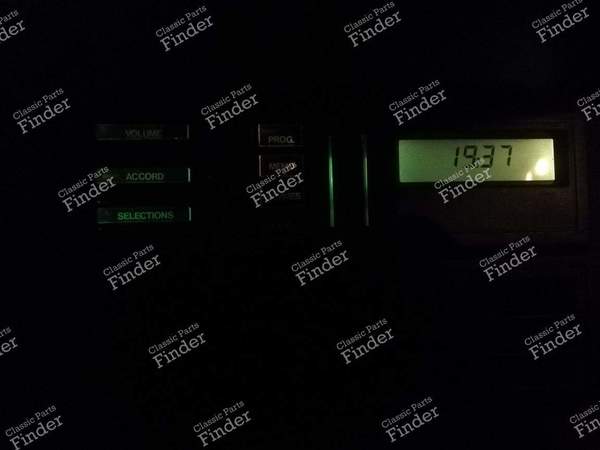 MCC Remote-Display - RENAULT 18 (R18) - 22AP042/625 / 7700750605B- 8