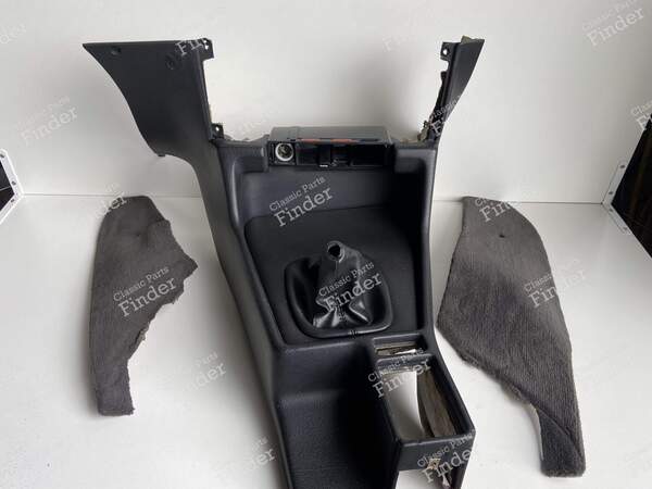 Center Console - BMW 5 (E34) - 0