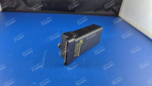 Boitier commande de centralisation - CITROËN BX - 73800202- 2