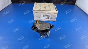 Moteur commande de volet de climatisation - PEUGEOT 406 - 6447F6- thumb-2