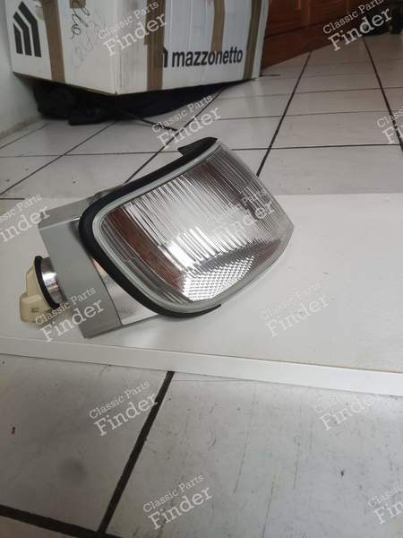 2 left and right front indicators - Phase 1 - RENAULT Safrane - 7700808309- 3